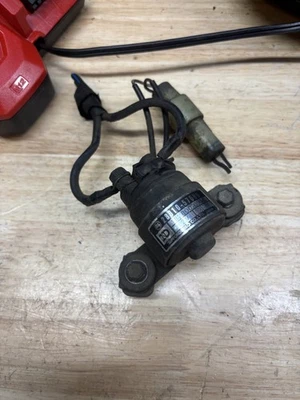 Relé de bujía incandescente Toyota 28610-57060 22RE -- ¡Probado! Foto 1 de 3