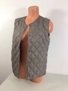 Uniqlo Vest Puffer Warm Padded Snap Front Womens Small - Picture 1 of 6