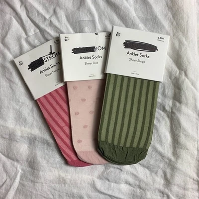Paquete de 3 pares de calcetines al tobillo Nordstrom a rayas transparentes para mujer talla 6-10 Foto 1 de 4
