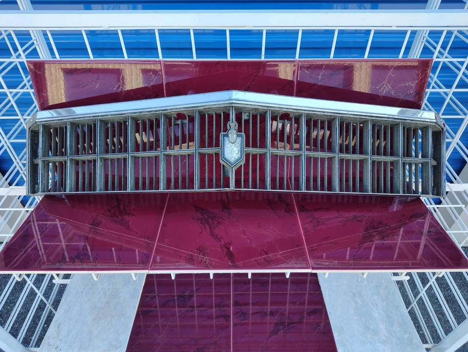 1975 Chevrolet Chevy Monte Carlo Upper Grille W/Emblem Factory GM OEM # 345349 - Image 1 of 4