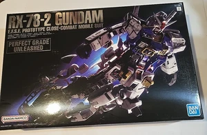 Bandai 1:60 SCALE RX-78-2 Mobile Suit Gundam PG Unleashed Model Kit #253061 USA - Bild 1 von 11
