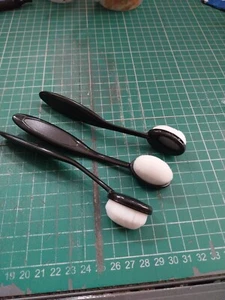 3 X Blending Brushes Fast Delivery for Crafting Or Make Up - Picture 1 of 2