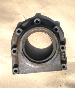 Rear Crankshaft Oil Seal Housing Triumph Spitfire 1147 - Picture 1 of 1