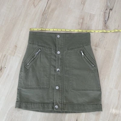 Falda GUESS Verde Oliva 8 Cintura Alta Otoño Grunge Carga Edgy Y2K Moto Streetwear Foto 1 de 4