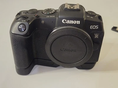 Cámara Canon RP con extensor de agarre - ¡EXCELENTE ESTADO! Foto 1 de 4