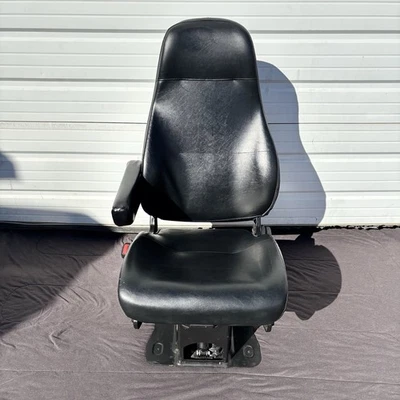 2022-2026 Hino L6 258/268 Front Left Driver Seat Air air Cushion OEM 80k Miles - Image 1 of 4