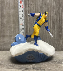 Wolverine 3.5” Plastic Statue Figure Marvel Universe Live RARE-Event Exclusive
