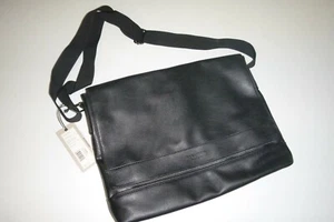  Kenneth Cole Reaction mens black FAUX leather Pebbled Messenger shoulder bag - Picture 1 of 9