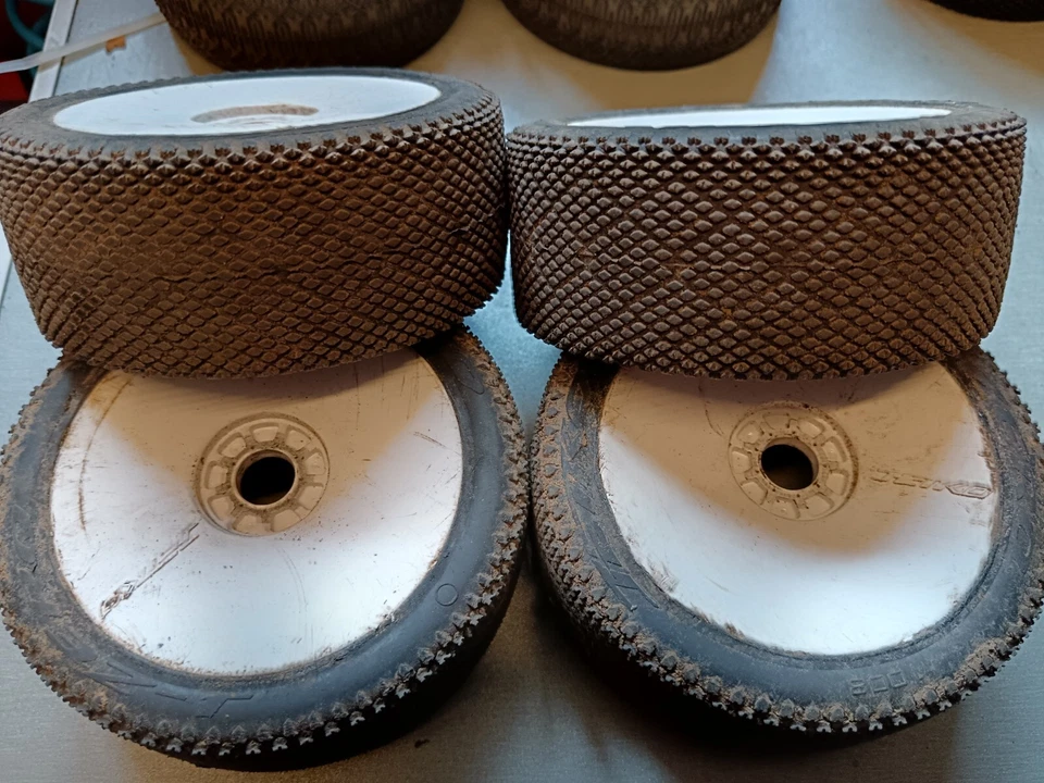 Jetko J-Zero Ultra soft tyre set for 1/8 buggy Used - Image 1 of 1