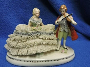 Dresden Lace Porcelain Figurine Madam and Violin Player Germany 20202 - Picture 1 of 12