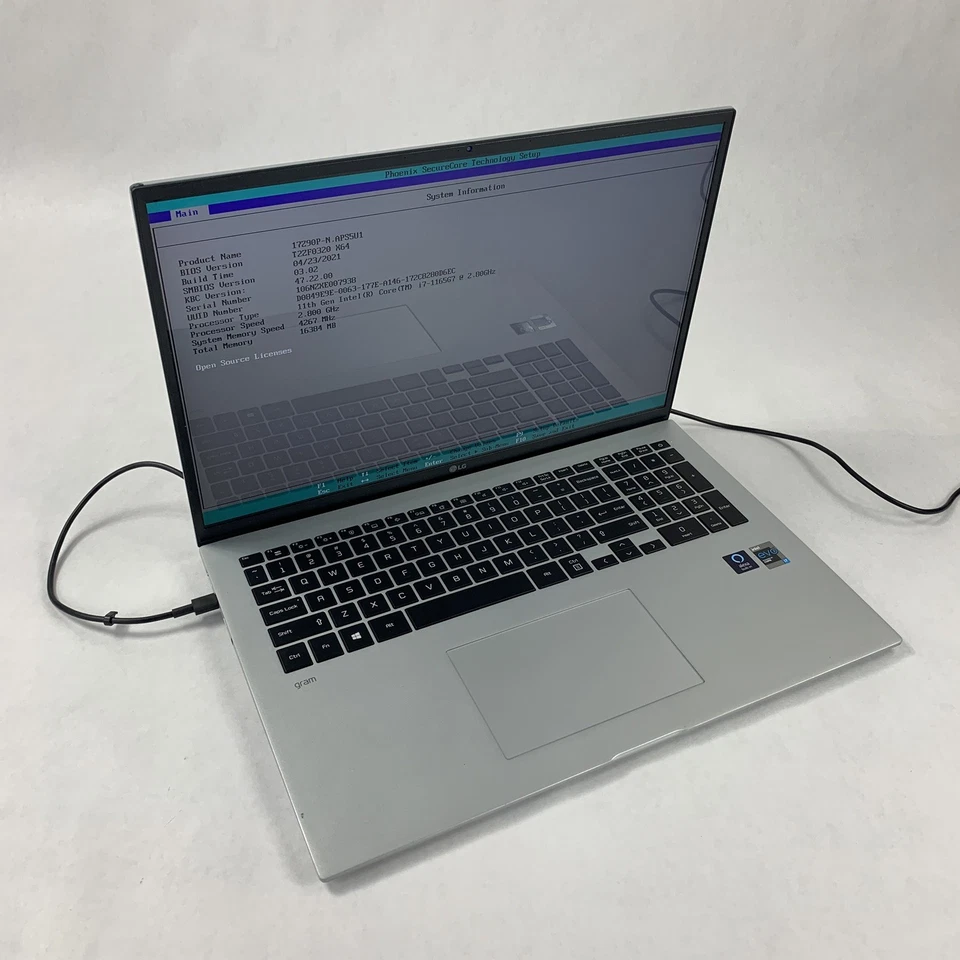 LG грамм 17Z90P-N.APS5U1 17» Intel Core i7-1165G7 2,8 ГГц 16 GB RAM без SSD без ОС - Изображение 1 из 4