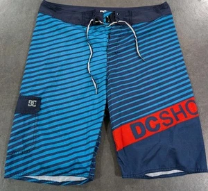 🔥 DC Shoe Co Board Shorts Mens 34 Red Blue Swim Trunks Striped Drawstring Beach - Picture 1 of 4