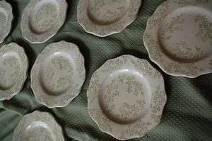 Set 8 Home Pottery accent salad plates French Country shabby chic Green on Cream - Picture 1 of 8