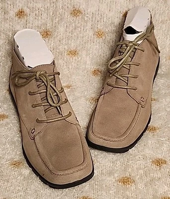 Easy Spirit Womens Adagio 8M Tan Moccasin Lace-Up Chukka Boots New In Box  - Image 1 of 4