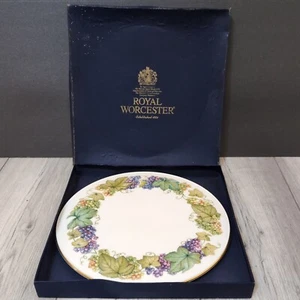Royal Worcester - Vine Harvest - Cake Gateaux Sandwich Stand Plate Boxed - Picture 1 of 6