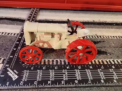 Ertl Fordson F 1/16 Diecast Farm Tractor Replica Collectible - Image 1 of 4