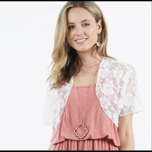 42pops Womens Sz S White Rose Lace Bolero New!! - Picture 1 of 2