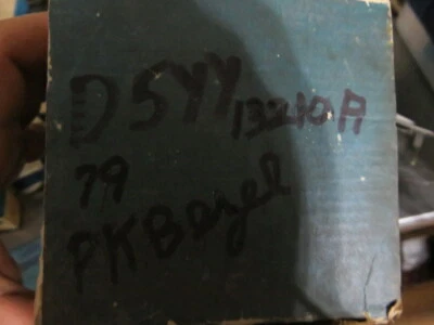 Nuevo de Lote Antiguo 1975 1976 1977 1978 Mercury Bobcat Luz de Estacionamiento Delantera Lámpara Borde Bisel Derecha Foto 1 de 4