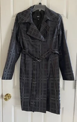 Chaqueta gabardina Mossimo para mujer pequeña gris carbón ventana silenciosa de lujo a presión Foto 1 de 4