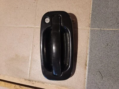 02 雪佛兰 Avalanche Suburban 前右外门把手 — 第 1/4 张图片