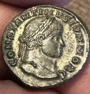 Constantino II 328AD Siscia PROVIDENTIAE 3,33 g 18 mm ¡Hermoso! - Imagen 1 de 4