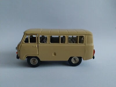 UAZ 452 1:43 sand color, with a plastic bottom without inscriptions! USSR Tantal - Image 1 of 4