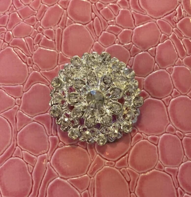 Impresionante broche prendedor cristal estrás tono plata L3 Foto 1 de 2