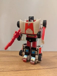 G1 Transformers Autobot Red Alert Hasbro Takara | AC - Picture 1 of 10