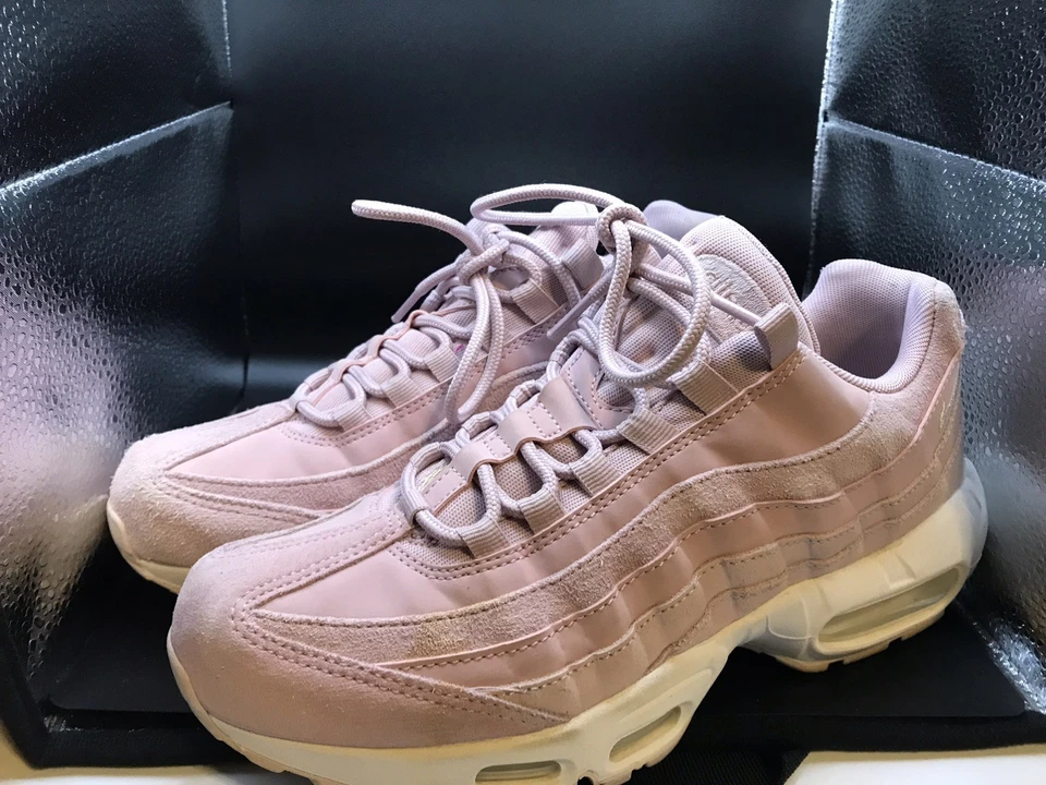 Nike Air Max 95 Premium Barely Rose Talla 8 Foto 1 de 4