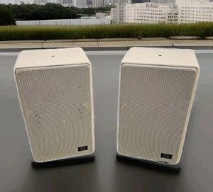 OWI - 202 Speakers X2 Indoor Outdoor Patio 80w White Steel Case - Tested Good - Picture 1 of 12