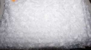 2-1/3yds x 60", Unbranded, White Faux Fur with 1" Swirls, Polyester Fabric - Picture 1 of 1