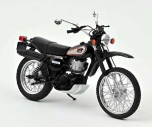 Yamaha Xt500 1988 Black / Plata 1:18 Modelo 182045 Norev