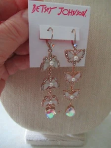 NWT Betsey Johnson Flutterbye Mismatched Linear Stone/ Faux Pearls Drop Earrings - Picture 1 of 12