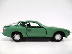 GAMA - PORSCHE 924 - 1/43 DIECAST - Picture 1 of 13