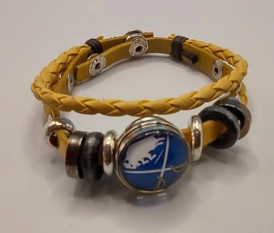 Pulsera ajustable de cuero amarillo BUFFALO SABRES para hombre y mujer Foto 1 de 3