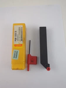 Portaherramientas de torneado indexable Sandvik PRGNR 2020K 09 para insertos RNMG 090300  - Imagen 1 de 7