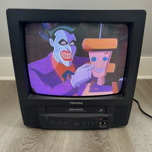 Toshiba MV13K2R 13" CRT Röhren TV Videorecorder Kombi VHS Player Retro Gaming getestet - Bild 1 von 11