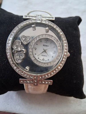 Reloj para mujer Accutime XOXO #XO3205 corazones flotantes Foto 1 de 3