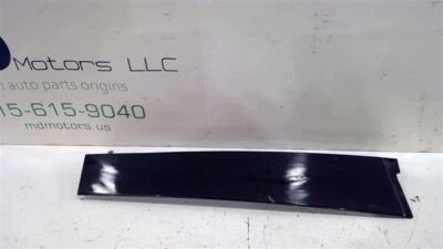 GMC TERRAIN 2017-2019 puerta trasera izquierda aplique moldura OEM 84242448 Foto 1 de 4