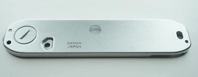 БАЗОВАЯ ПЛАСТИНА/КРЫШКА CANON AE-1 В ОТЛИЧНОМ СОСТОЯНИИ С КРЫШКОЙ ПРИВОДА - Изображение 1 из 2