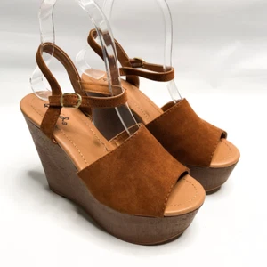 Qupid Womens Ankle Strap Sandals Brown Wedge Heels Peep Toe Buckle 5.5 New - Picture 1 of 6