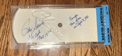 Ron Santo Signed  Baseball Chicago Cubs HOF Autograph  Very Unique - Image 1 of 3