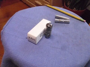 Vintage 1957 GE 12AU6 Vacuum tube,USA, Long Black Plates, HICKOK TESTED, USED! - Picture 1 of 7