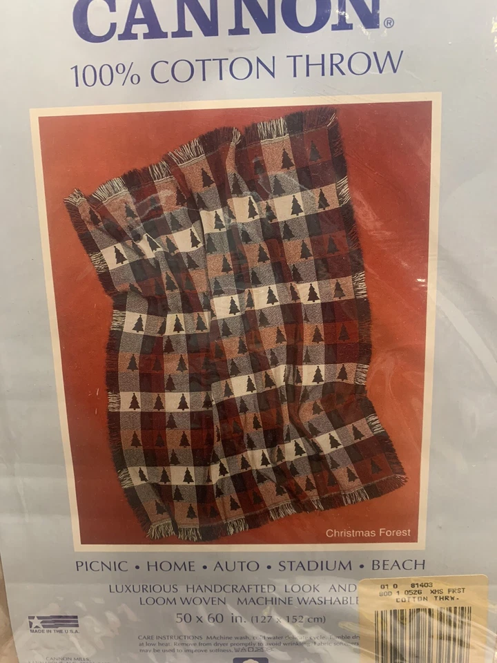 VTG Christmas Forest 100% Cotton Throw by Cannon HTF 50x60 Red Green White New - Image 1 of 4