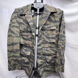 Camisa Camuflaje Rayas Tigre Vintage Pequeña Reg Otter World Parche EE. UU. - Imagen 1 de 9