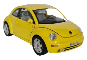Burago 1:18 VW New Beatle Yellow Diecast Model Car 3302-3179 - Picture 1 of 9