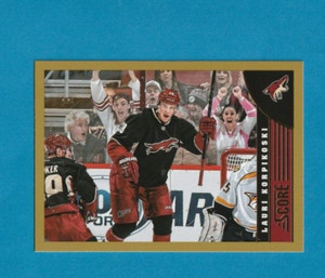 2013-14 Score GOLD parallel # 394 Lauri Korpikoski PHOENIX COYOTES