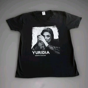 Yuridia Desierto Tour 2018 Medium T-Shirt - Bild 1 von 6