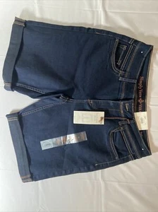 Simply Vera Vera Wang Boyfriend Denim Shorts Size 6 - Picture 1 of 11