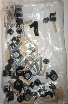 Piezas de zapatero Ikea BRUSALI manijas, tornillos, anclajes, clavijas de madera, etc. Foto 1 de 4